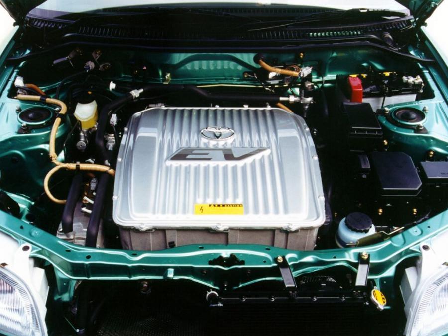  Toyota RAV4 EV 3-Door 1997 года  (UK) (фото 5 из 7)